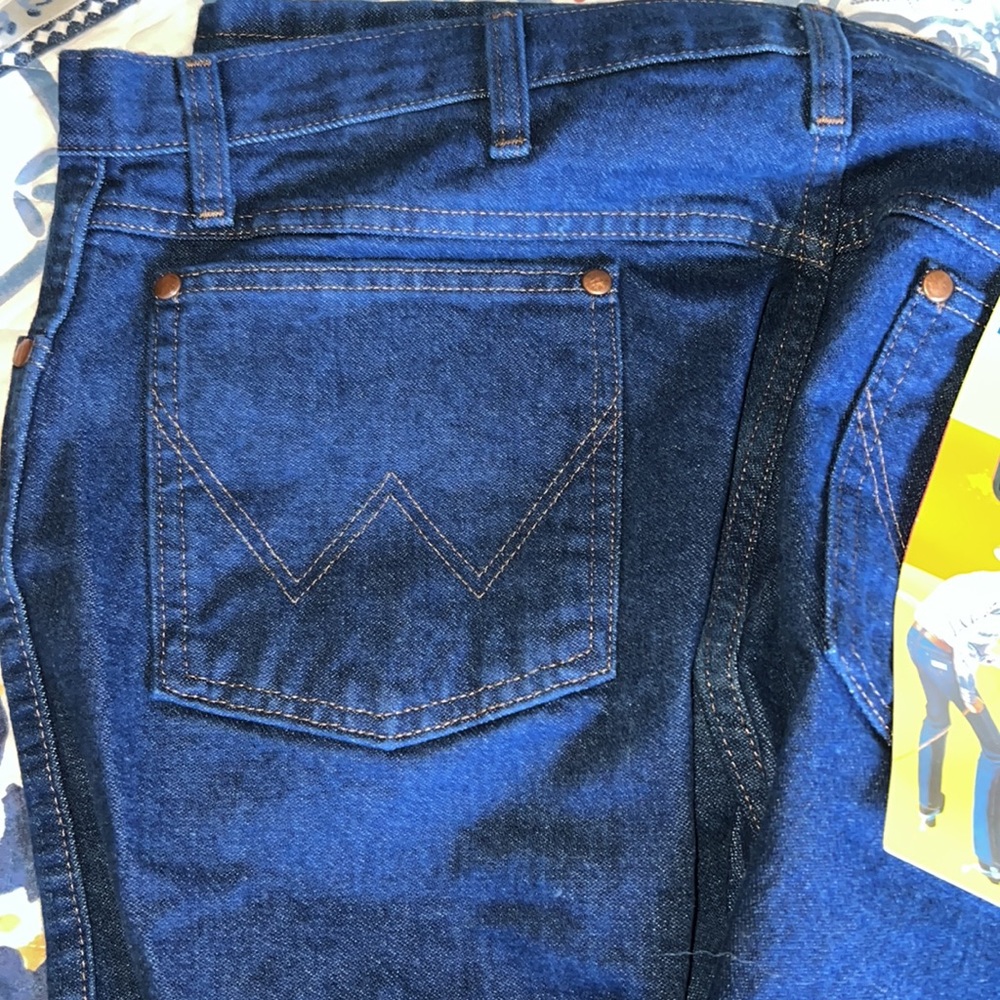 Original Fit Wrangler, ProRodeo Cowboy Cut Jeans - Picture 7 of 12